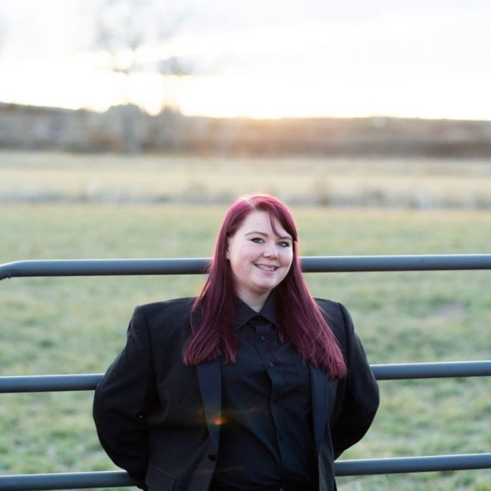 Meet your Posher, Lily
